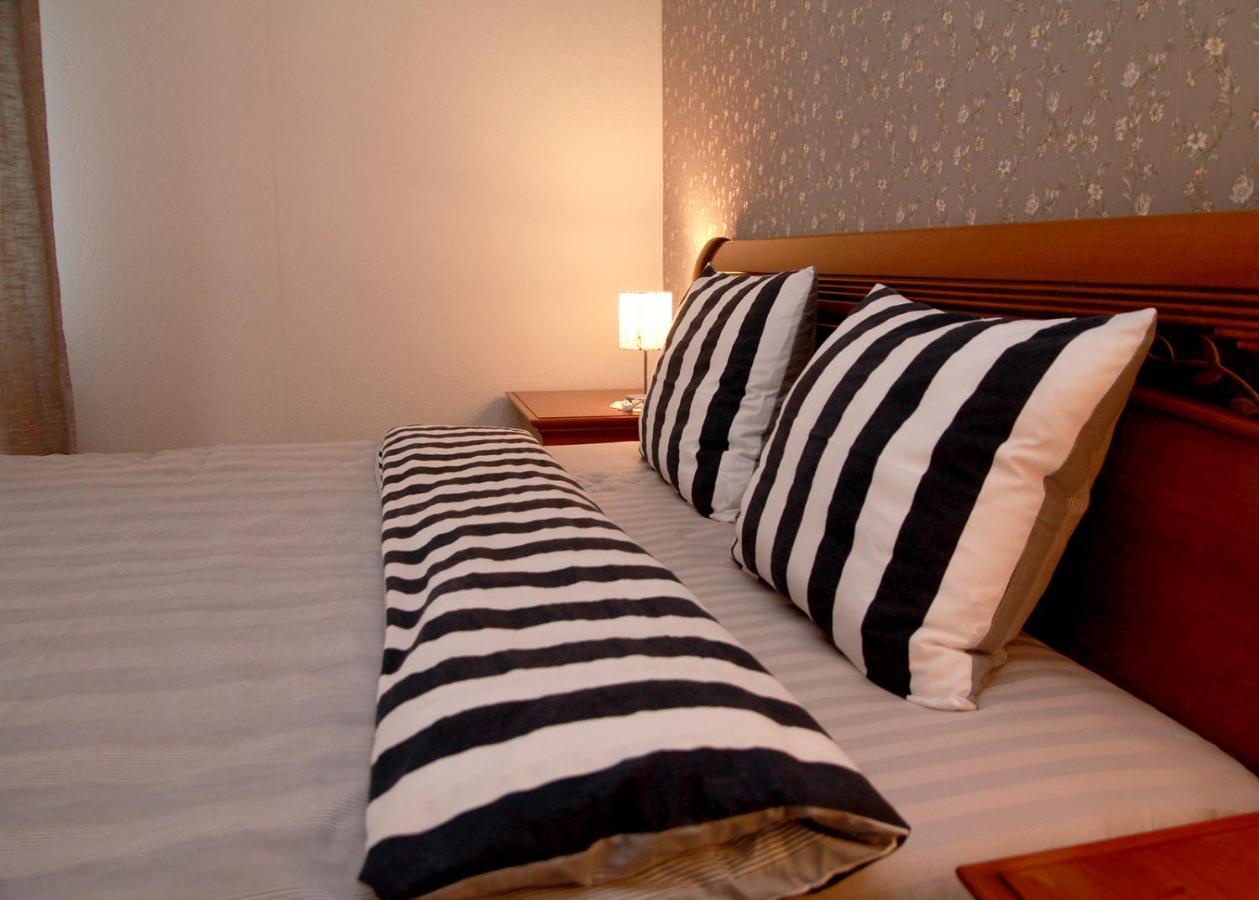 Emilie'S Apartments Liepaja Ngoại thất bức ảnh