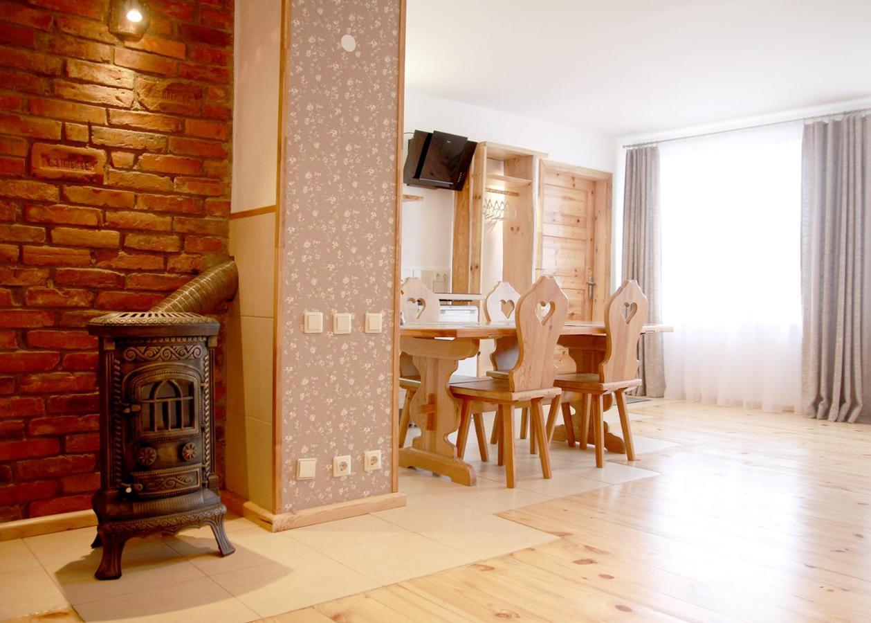 Emilie'S Apartments Liepaja Ngoại thất bức ảnh