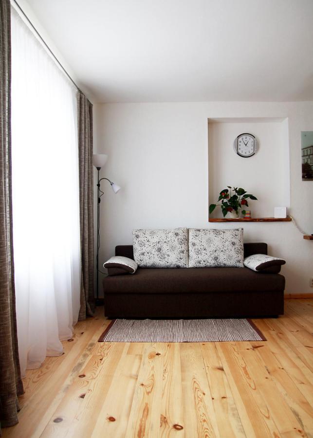 Emilie'S Apartments Liepaja Ngoại thất bức ảnh